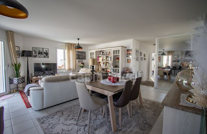 ROYAN – EXCLUSIVITÉ – CHARMANTE MAISON DE PLAIN-PIED AVEC PISCINE — photo 5