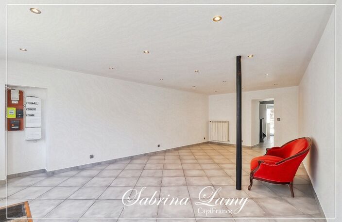 Maison à vendre 3 pièces  (51) Montmirail - 74,42m² avec cour et jardinet - 2 chambres — photo 2