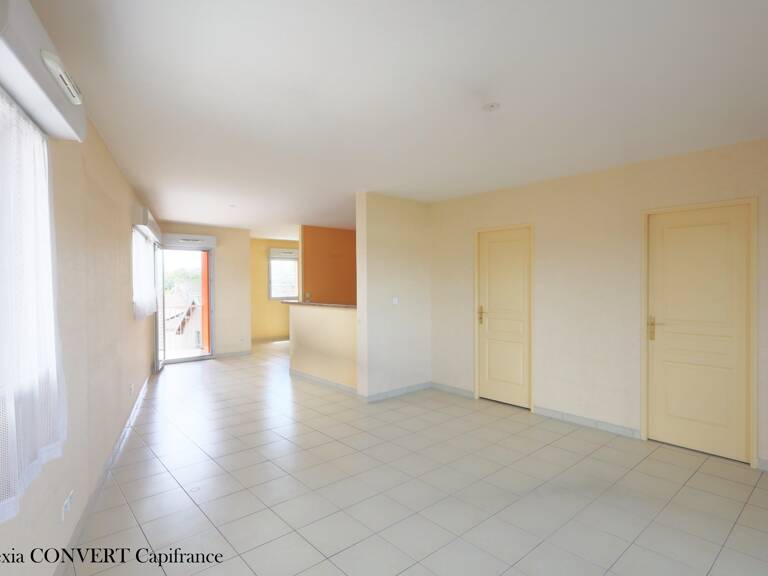 Appartement à vendre 5 pièces garage+ cave + parking BOURG EN BRESSE (01) — photo 1