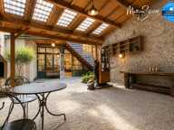Ancienne maison du menuisier avec son atelier au coeur du village de Millery — photo 3