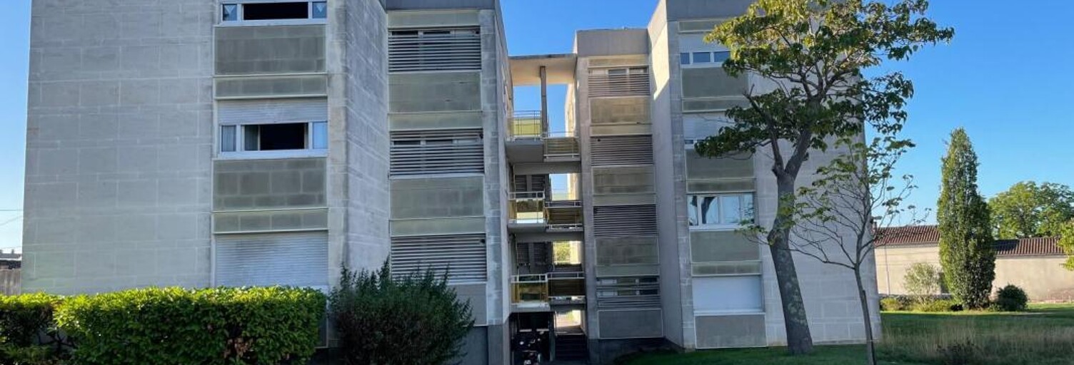 Immeuble  1050 m² à vendre à Cognac (16100)