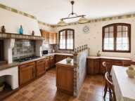 Étagnac: Spacieuse Maison 207m², 4 Ch, Terrain — photo 4