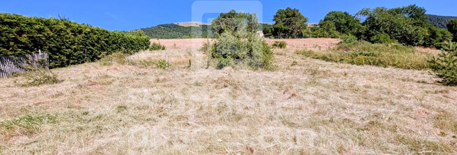 Terrain  1271 m² à vendre à Notre-Dame-de-Vaulx (38144)