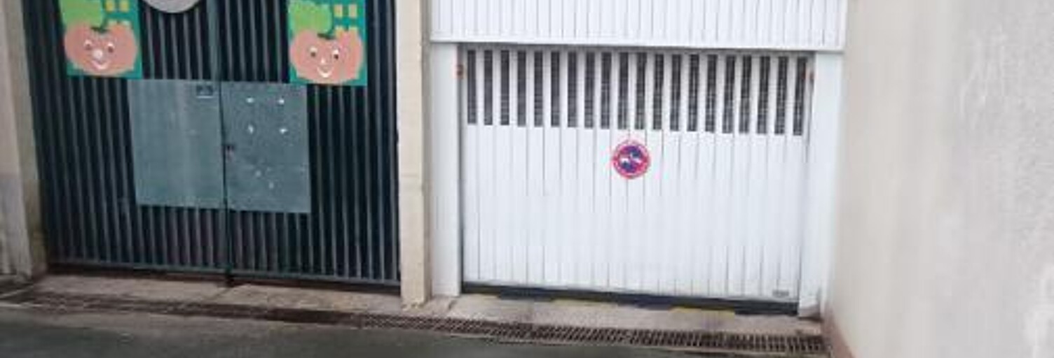 Garage  14 m² à vendre à Montigny-le-Bretonneux (78180)