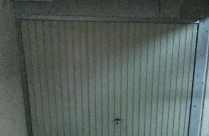 Parking / box Montigny Le Bretonneux 14 m2 — photo 3