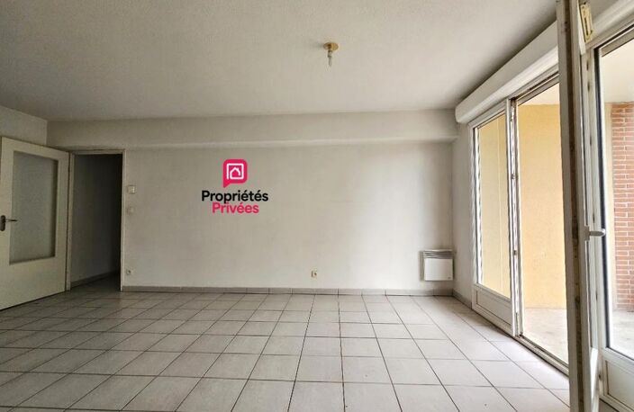 EXCLUSIVITÉ Secteur AGEN Jean Jaurès : Idéal Premier Achat ou Investissement, vaste T3 de 64 m² (DPE C) avec Grand Garage Privatif — photo 4