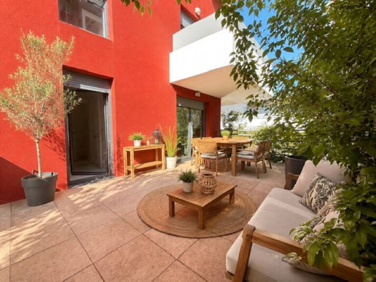 Appartement Juvignac 3 pièce(s) 61 m2+ Terrasse de 27m²+place de parking — photo 1