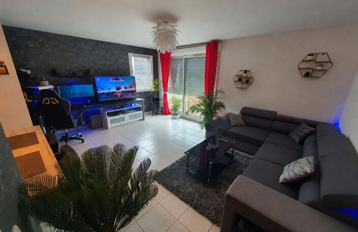 Appartement T2 avec double vue Etang  et une place de parking — photo 3