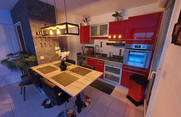 Appartement T2 avec double vue Etang  et une place de parking — photo 4