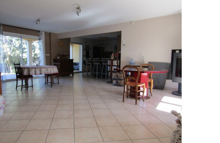 Villa plain pied 140m² sur 1000m² de terrain avec piscine, Donzère 379 000HAI — photo 4