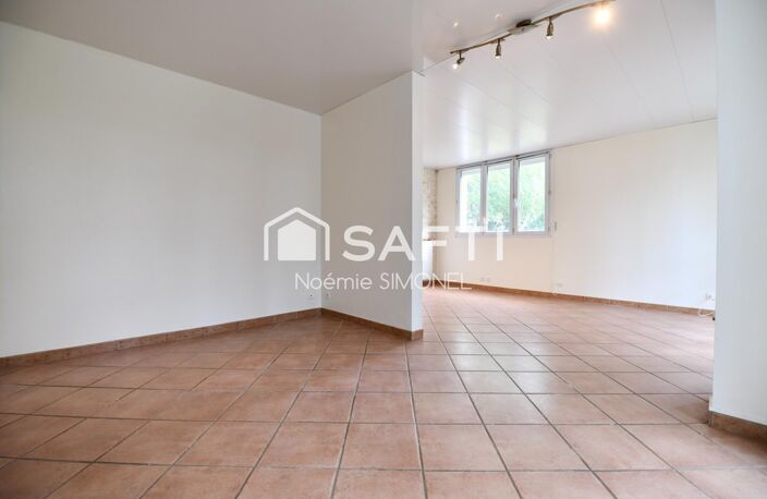 Grand appartement de quatre pièces! Ravalement récent! — photo 4