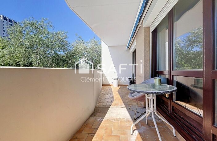 Appartement 84 m² avec 3 chambres, balcon, ascenseur — photo 2