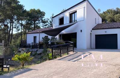 MAISON CONTEMPORAINE DANS LES PINS A DEUX PAS DES PLAGES — photo du bien