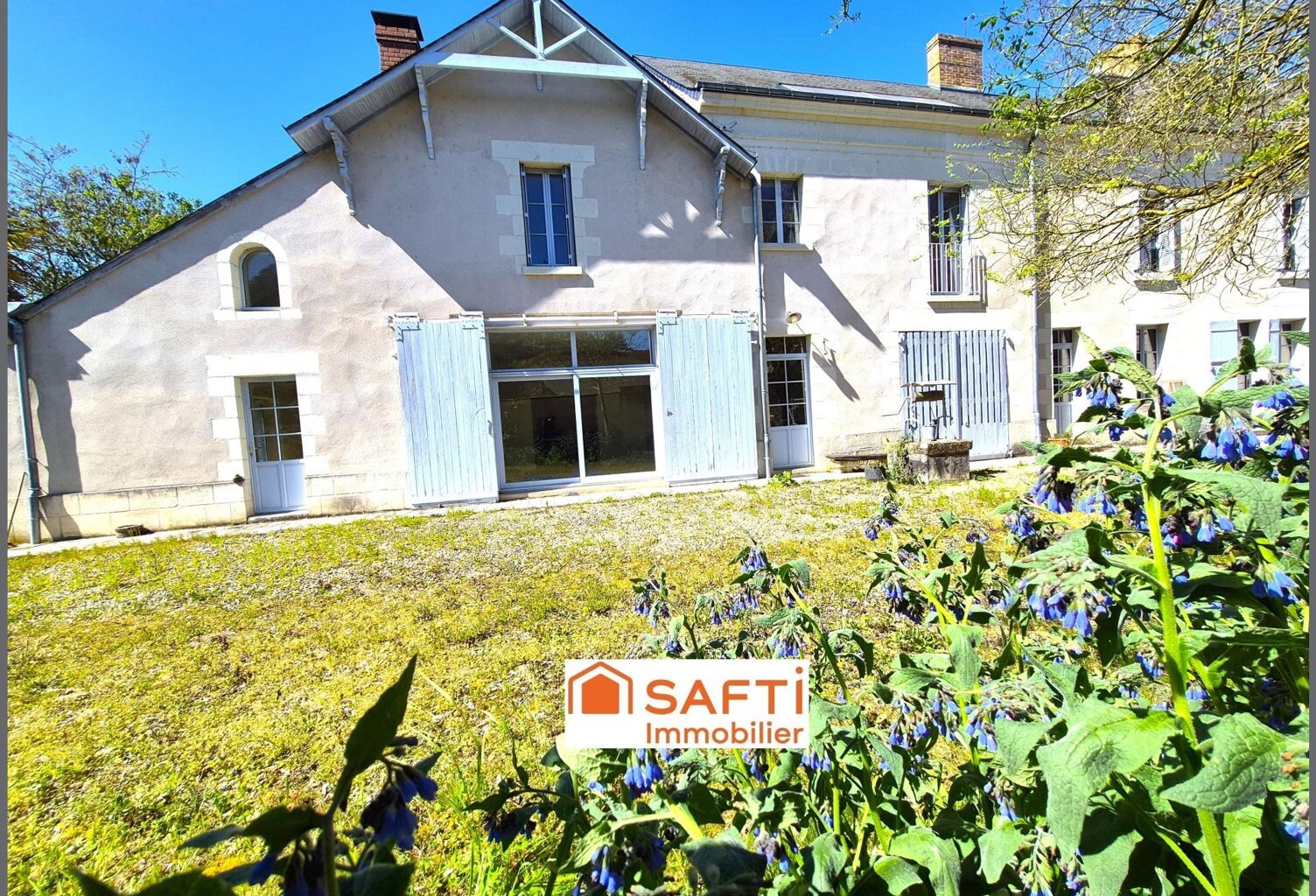 MAISON MAITRE 200m², 5ch, rivière (Creuse), jardin — photo 1