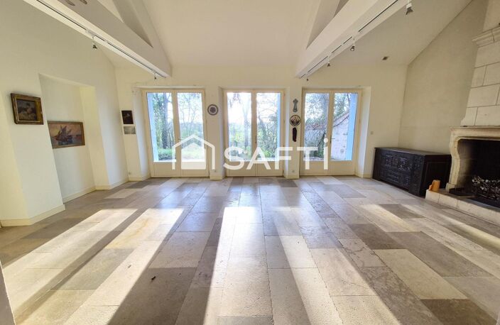 MAISON MAITRE 200m², 5ch, rivière (Creuse), jardin — photo 2