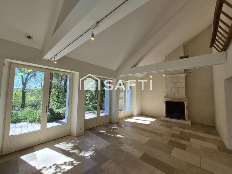 MAISON MAITRE 200m², 5ch, rivière (Creuse), jardin — photo 1