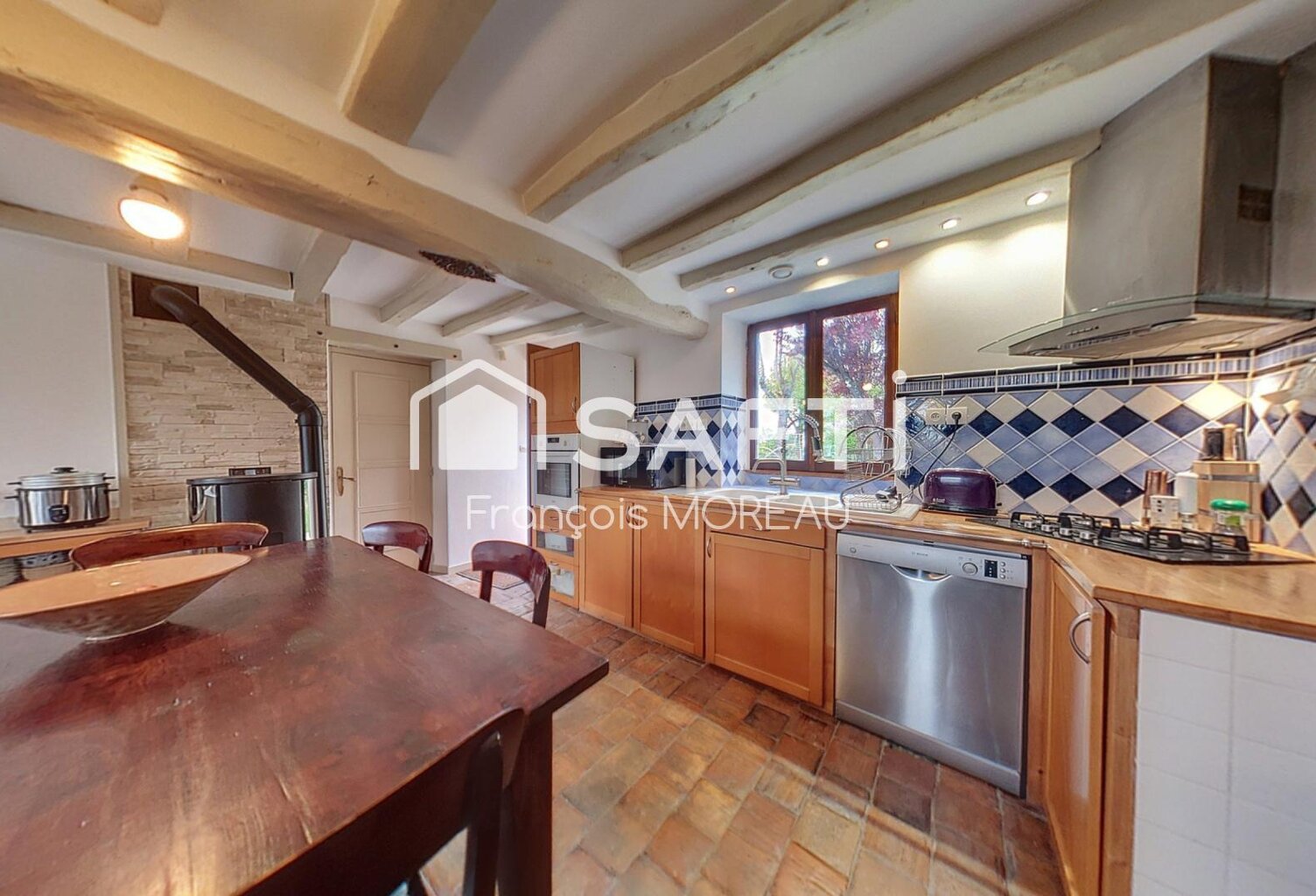 Maison en pierre 206 m2, grange/atelier 2 x 60 m2, terrain 1206 m2 — photo 1