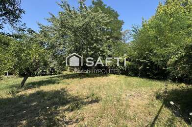Terrain  79900 €