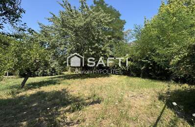 Terrain de 501 m2, clôturé sur 3 côtés — photo du bien