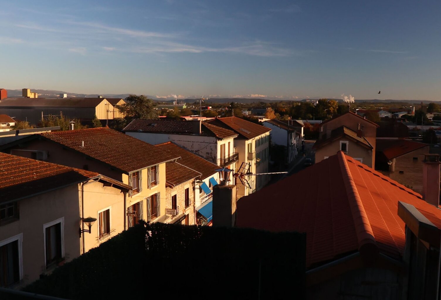 Location appartement 3 pièces 104 m² à Meximieux (01800) — photo 1