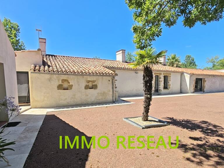 Pavillon — photo 1