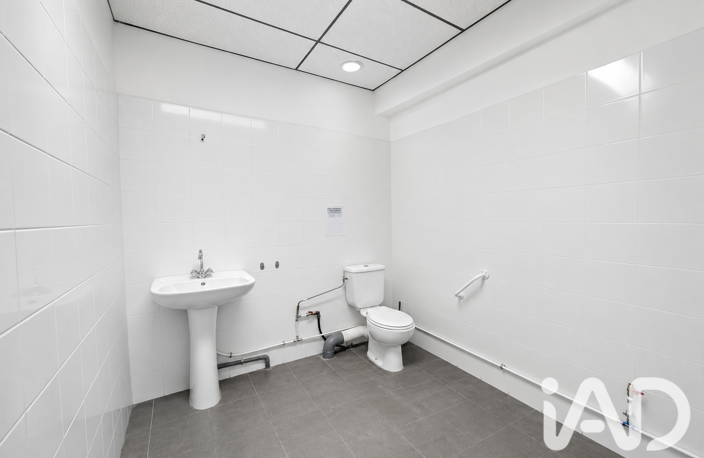 Vente Boutique/Local commercial 60 m&sup2; — photo 4