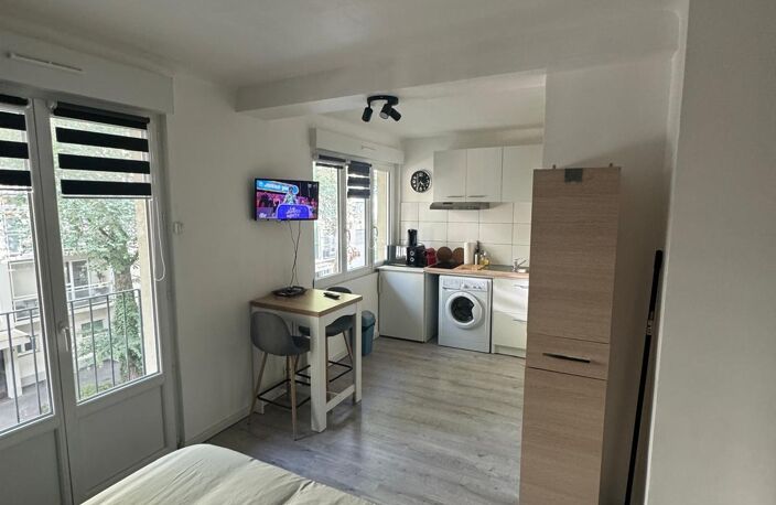 Vente Appartement 5 pièces — photo 2