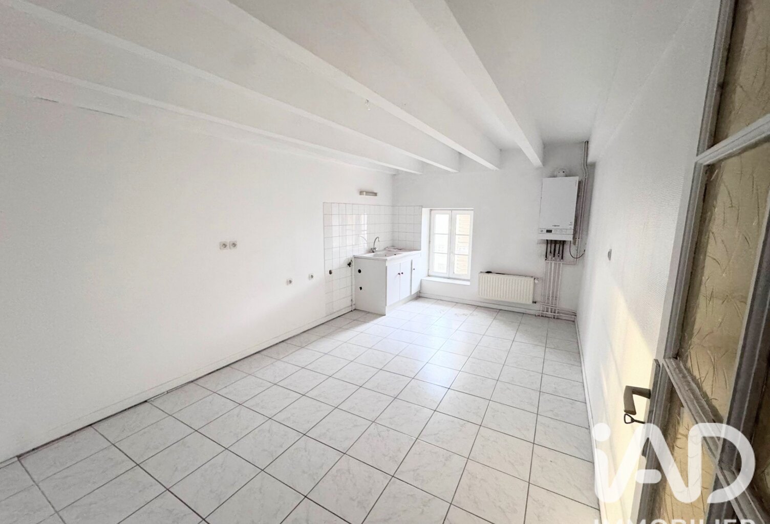 Vente Immeuble 3 pièces — photo 1