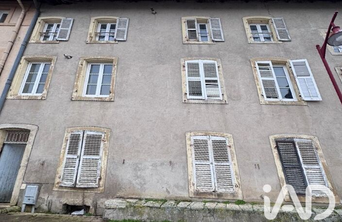 Vente Immeuble 3 pièces — photo 2