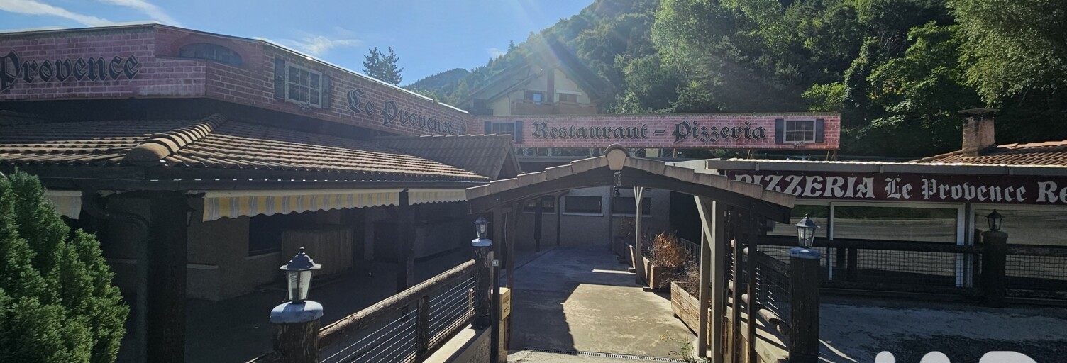 Commerce  300 m² à vendre à Savines-le-Lac (05160)