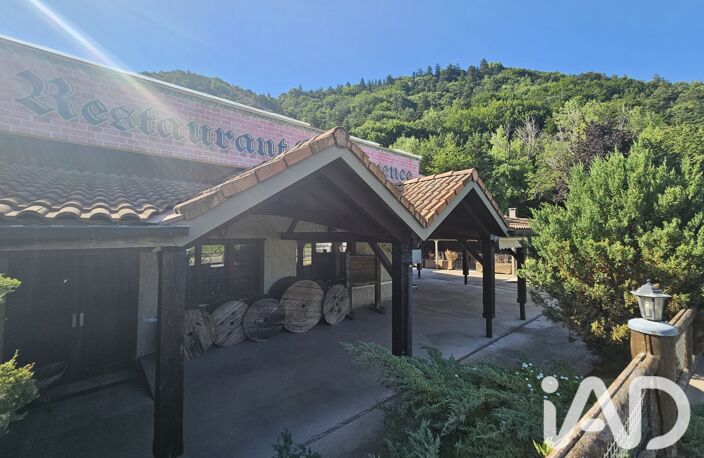 Vente Boutique/Local commercial 300 m&sup2; — photo 2