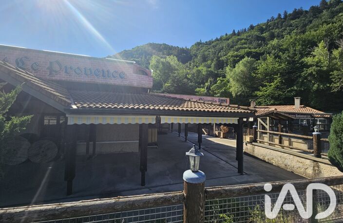 Vente Boutique/Local commercial 300 m&sup2; — photo 3