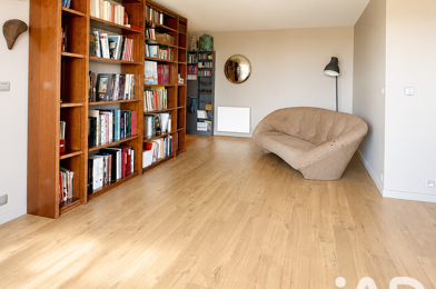 Appartement 4 pièces 270000 €