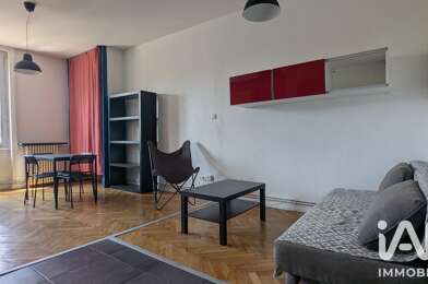 Appartement 3 pièces 1115 €