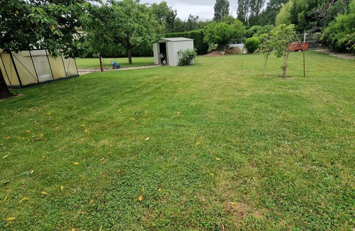 Vente Terrain 840 m&sup2; — photo 2