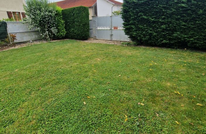 Vente Terrain 840 m&sup2; — photo 3