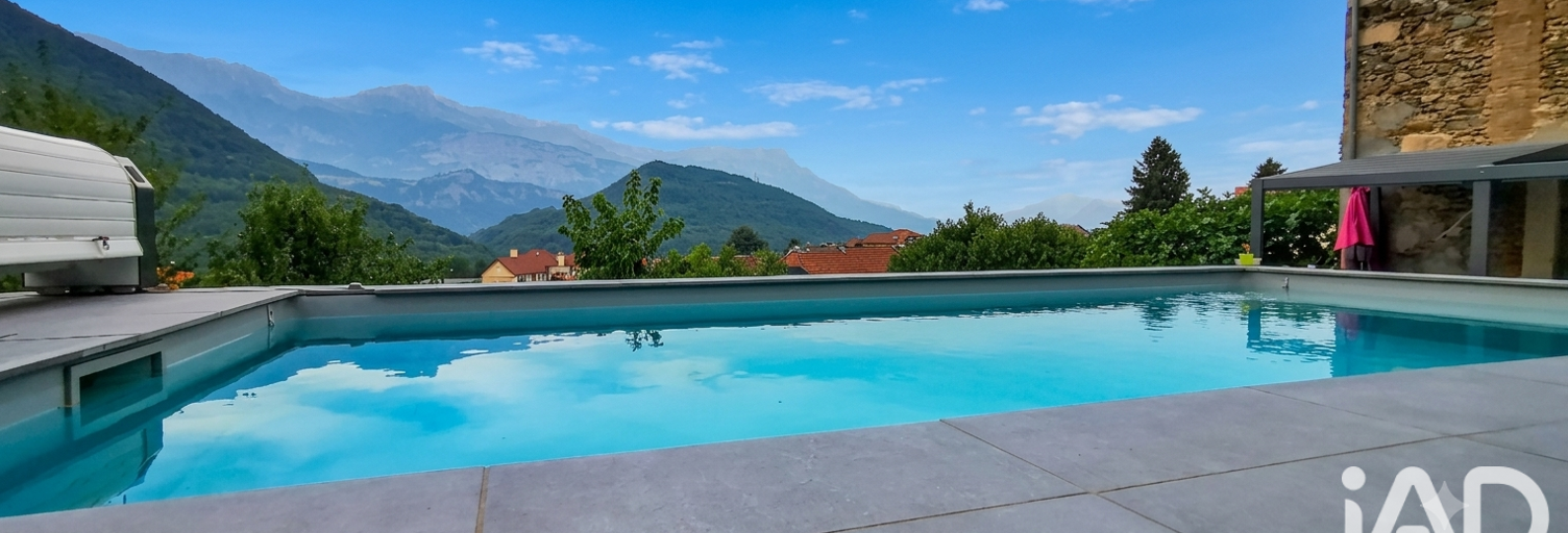 Maison 5 Pièces 150 m² à vendre à Saint-Georges-de-Commiers (38450)