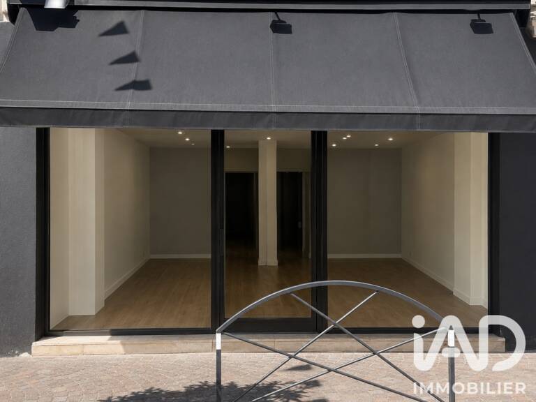 Vente Boutique/Local commercial 74 m&sup2; — photo 1