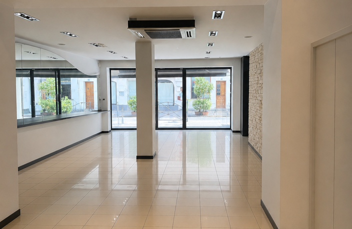 Vente Boutique/Local commercial 74 m&sup2; — photo 3