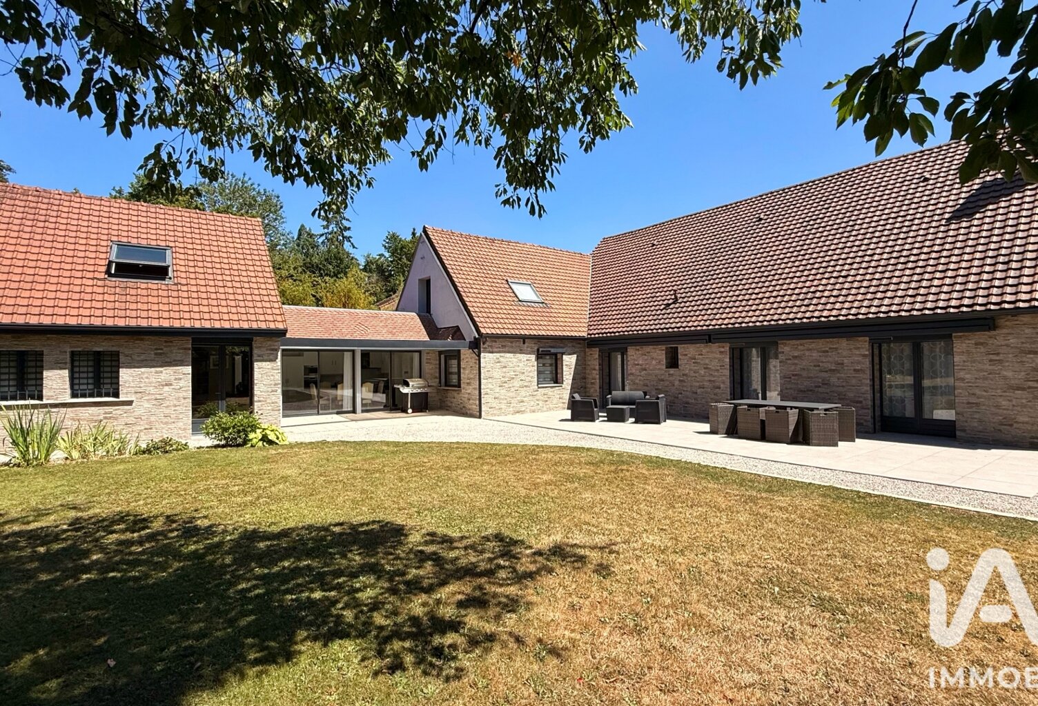 Vente Maison de campagne 8 pièces — photo 1