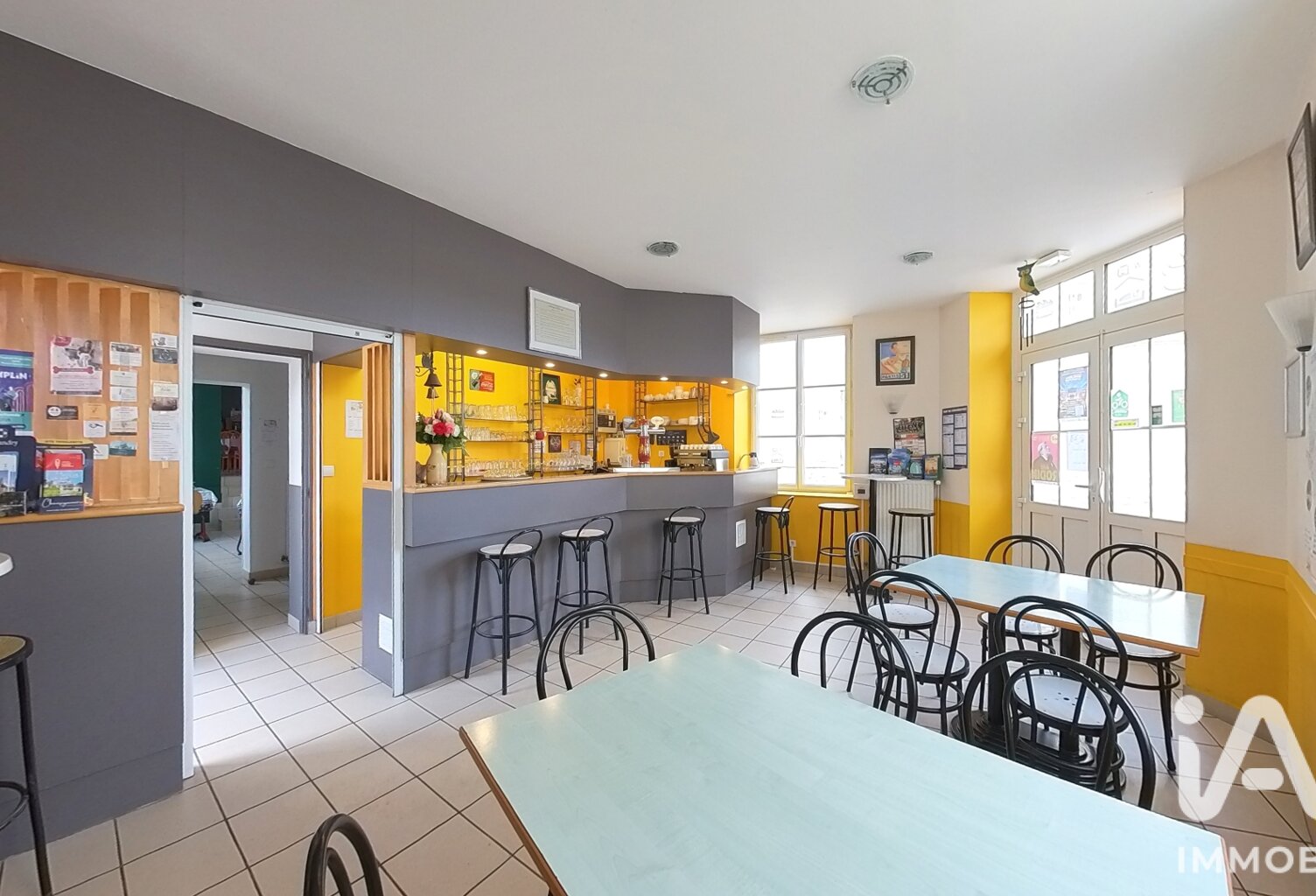 Vente Hôtel 226 m&sup2; — photo 1
