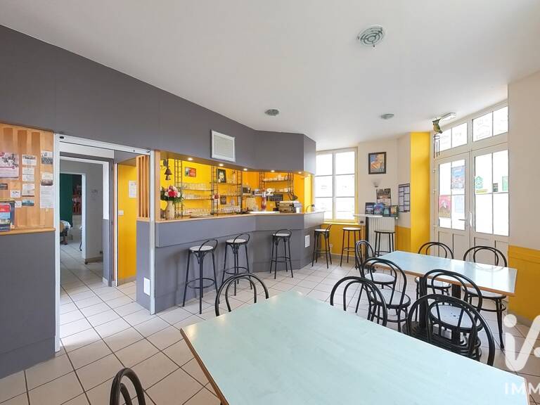 Vente Hôtel 226 m&sup2; — photo 1