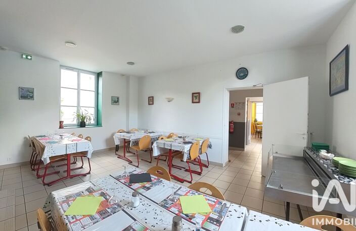 Vente Hôtel 226 m&sup2; — photo 3