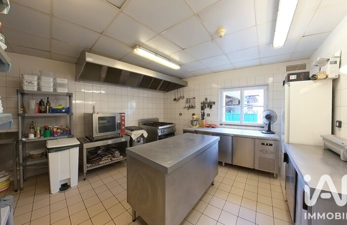Vente Hôtel 226 m&sup2; — photo 4