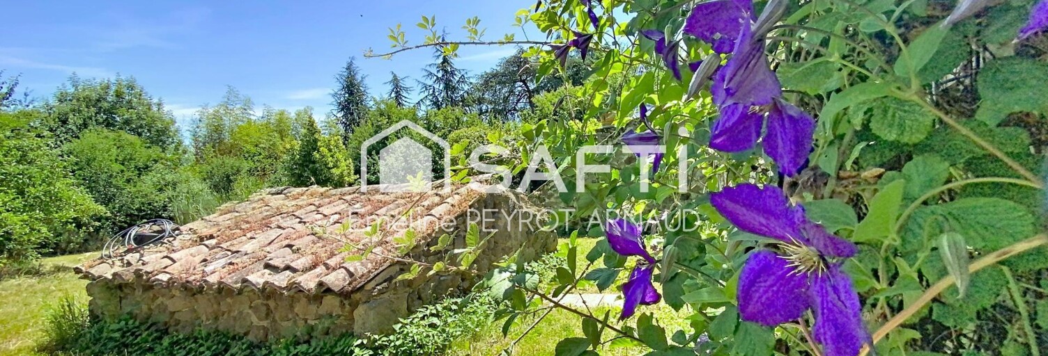 Maison 8 Pièces 243 m² à vendre à Roiffieux (07100)