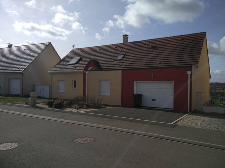 15 MN LE MANS OUEST  Belle maison T8 de 160M2 garage et jard — photo 1