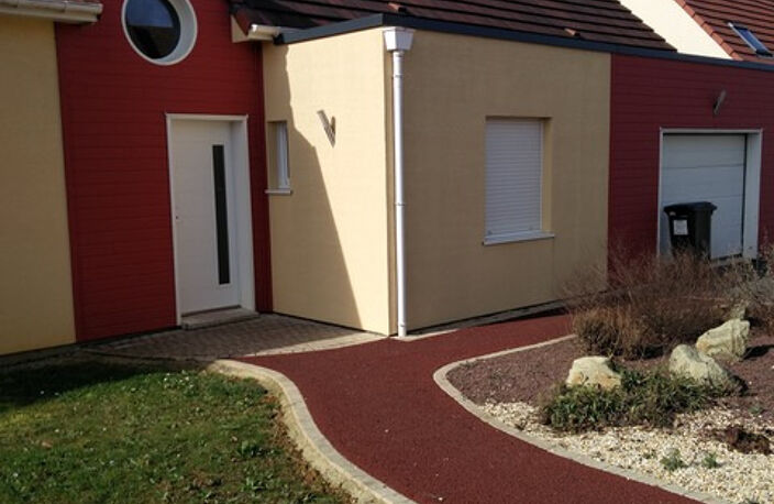 15 MN LE MANS OUEST  Belle maison T8 de 160M2 garage et jard — photo 2
