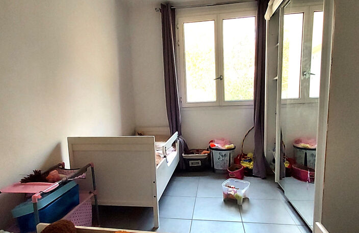 MARSEILLE 13014- BON SECOURS- T3 de 54 m2 avec balcon et cav — photo 5