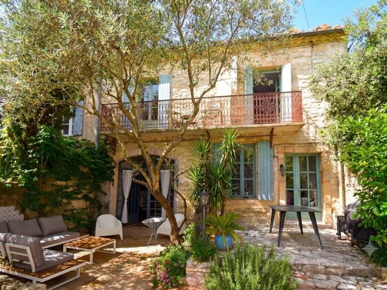 Jolie maison de village 180 m² avec jardin — photo 1