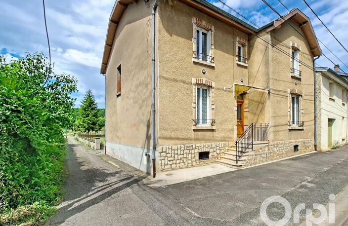 Belle maison de 7 pièces – 208 m² à Pierre-la-Treiche (54200) Maison idéalement entretenue, avec une gros potentiel d’aménagement et idéal Profession Libérale ou Grande Famille ! — photo 2